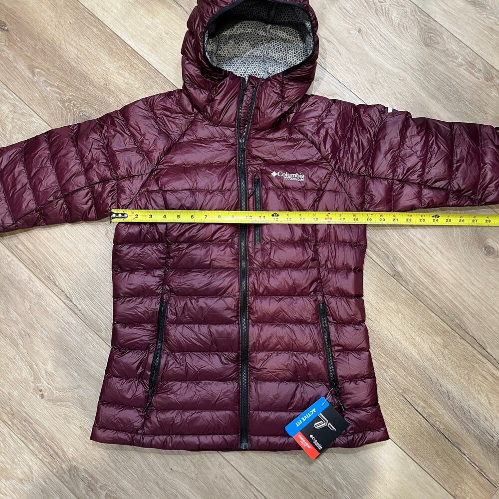 COLUMBIA Women's Arctic Crest Down Hooded Jacket Size M In Moonvista - Picture 8 of 13